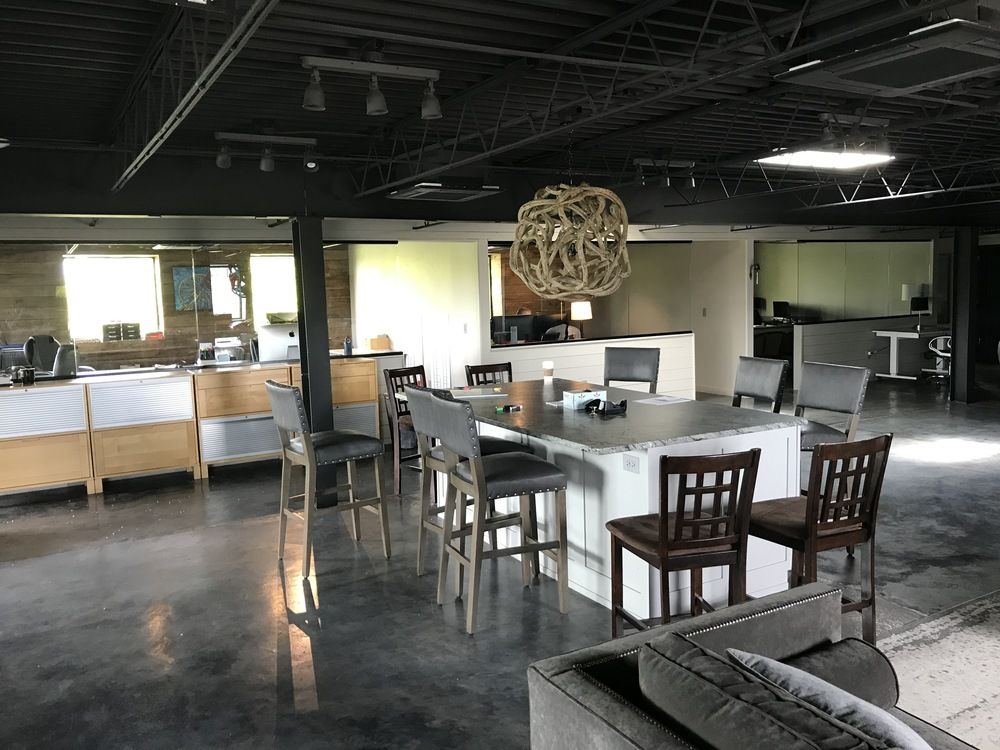 Renovated Downtown Flex Space for Lease: 1129 Baldwin St, Chattanooga, TN 37403